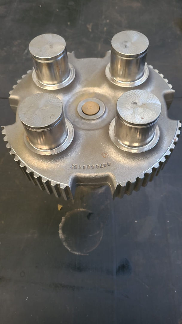 Porta engrenagem traseiro 721 w170